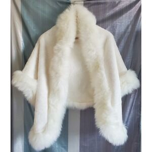 Beautelicate Ivory Faux Fur Shawl Wrap Bridal Wedding Stole Hook Closure One S